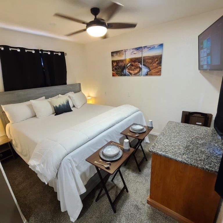 069b Comfortable With Kitchenette And King Bed Near South Rim Sleeps 4 Apartment Valle