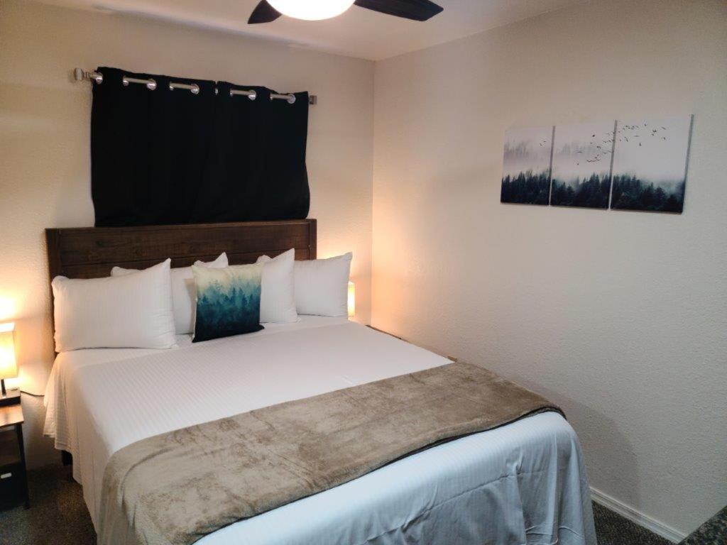 069b Comfortable With Kitchenette And King Bed Near South Rim Sleeps 4 Valle