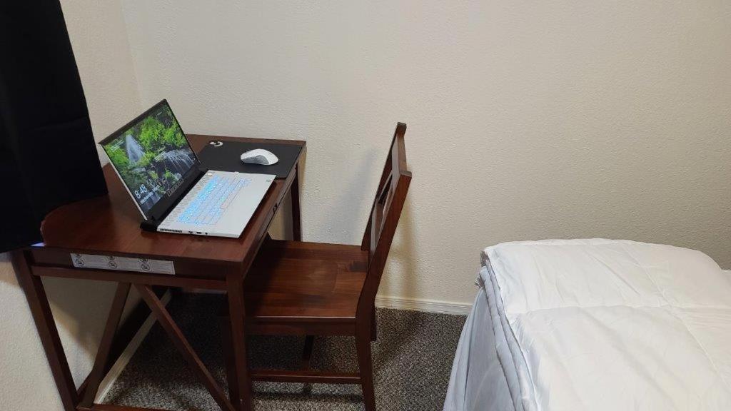 069b Comfortable With Kitchenette And King Bed Near South Rim Sleeps 4