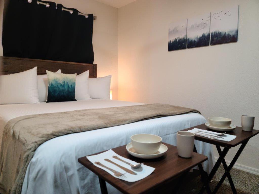 069b Comfortable With Kitchenette And King Bed Near South Rim Sleeps 4 Val