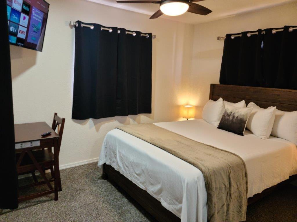 069b Comfortable With Kitchenette And King Bed Near South Rim Sleeps 4 * Val