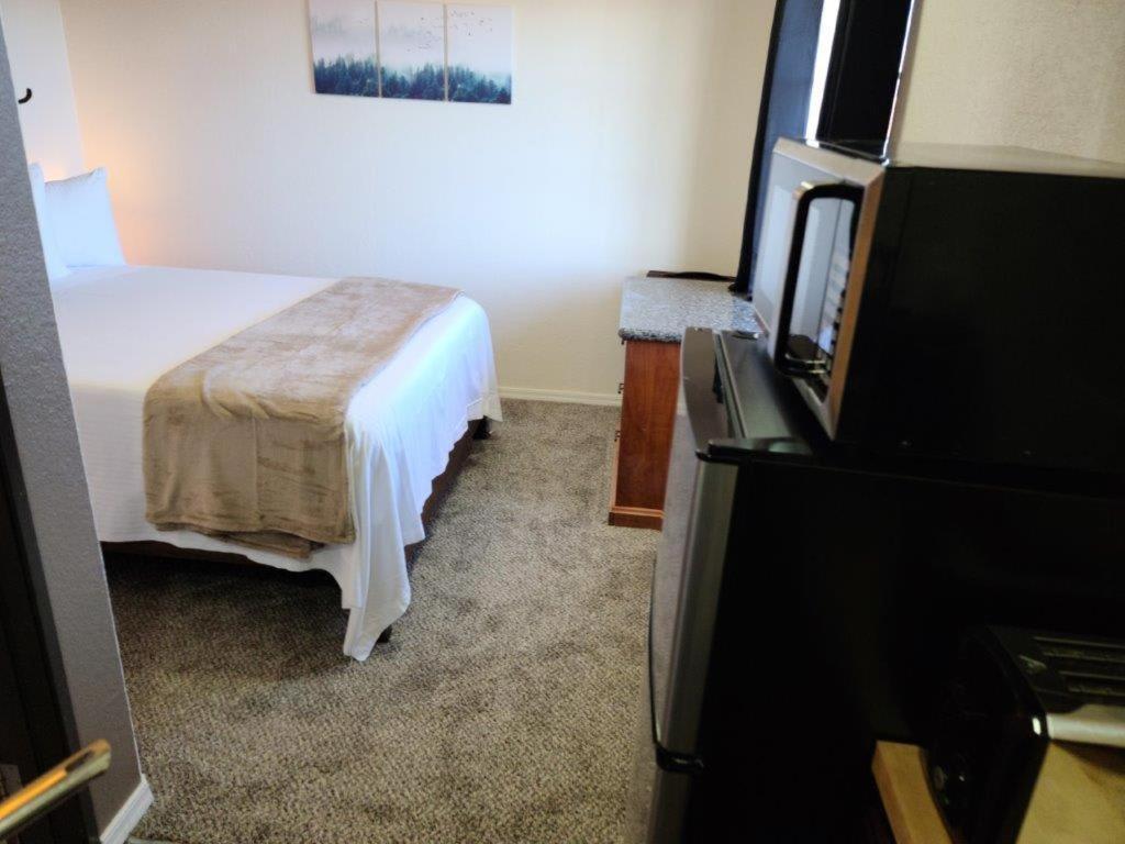 069b Comfortable With Kitchenette And King Bed Near South Rim Sleeps 4